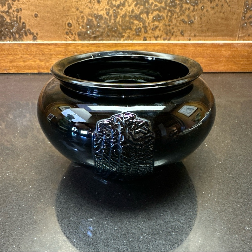 LE Smith Black Amethyst Glass Bowl Glass Round Vase Art Deco W/metal Flower Frog